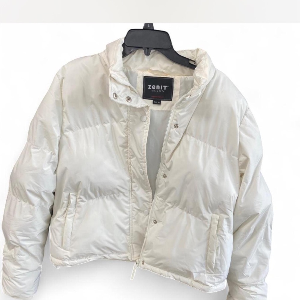 Zenit Women's White Puffer Coat
